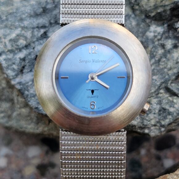 Vintage Watches Sergio Valente Blue Dial Watch Silver Mesh Band Quartz Retro - Picture 7 of 10